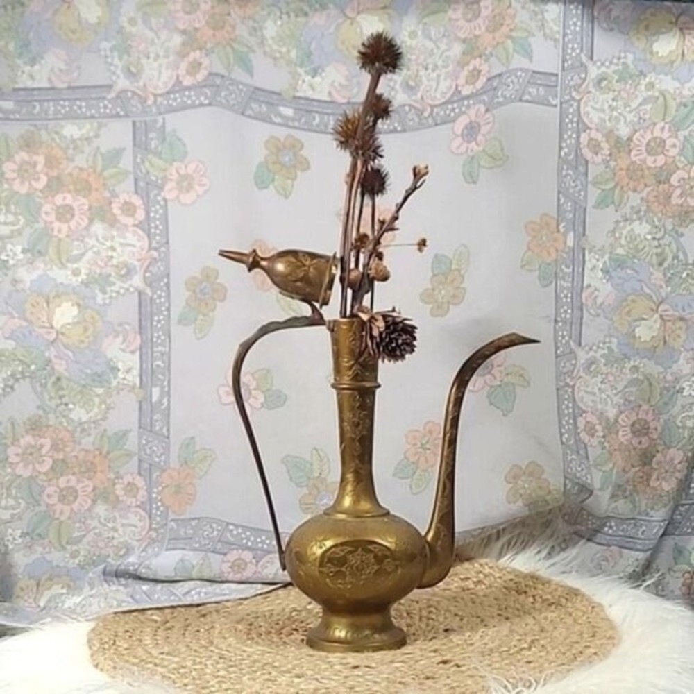 Vintage Etched Brass Aftaba function Teapot India brass Decorative Pitcher vase - Picture 9 of 16